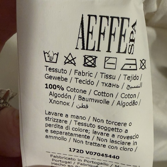 Moschino Couture Men's Ivory "This Is Not A Moschino Toy" Large Tshirt - Picture 4 of 5